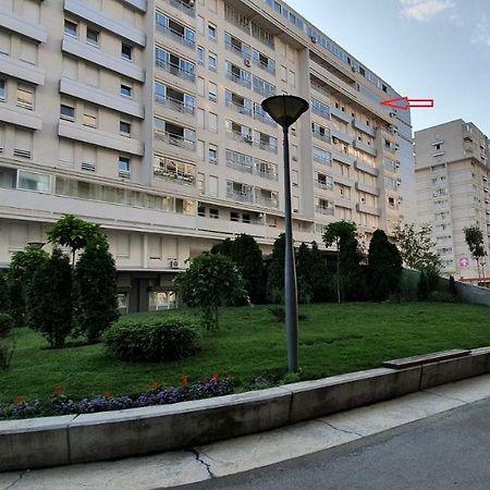 Royal Apartment Belvill Belgrado Buitenkant foto