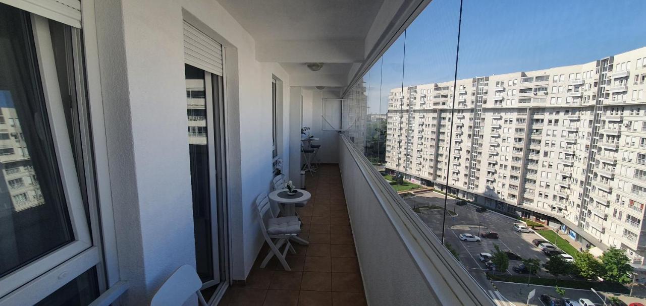Royal Apartment Belvill Belgrado Buitenkant foto