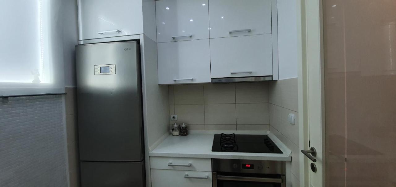 Royal Apartment Belvill Belgrado Buitenkant foto