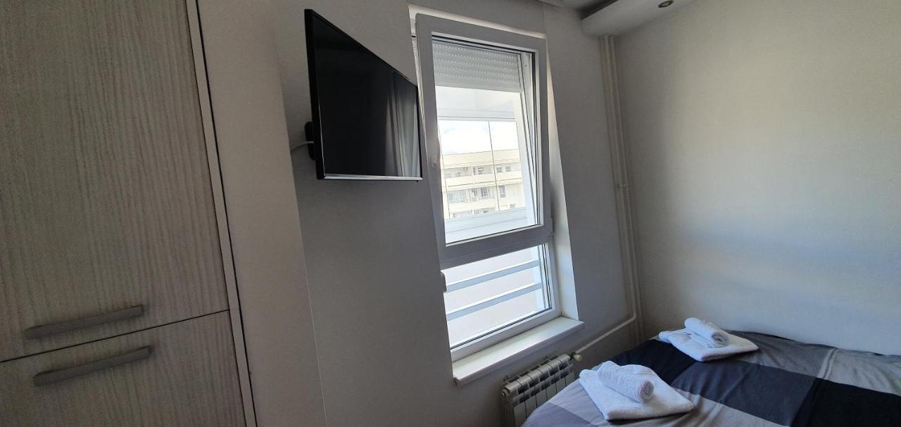 Royal Apartment Belvill Belgrado Buitenkant foto